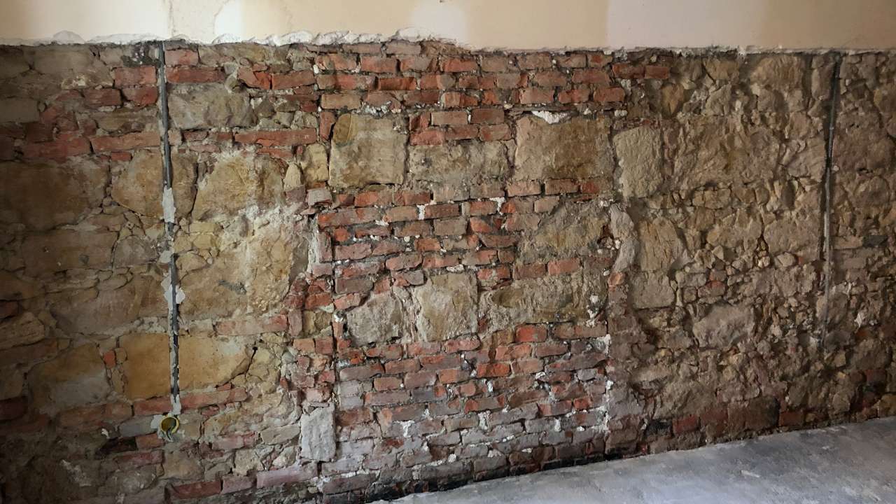 Hidroizolația și renovarea unui apartament din Cetatea Buda